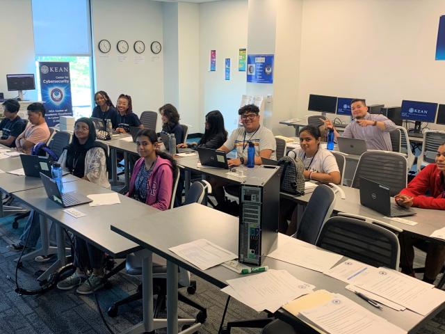 Students at computers in the summer STEaM program at Kean