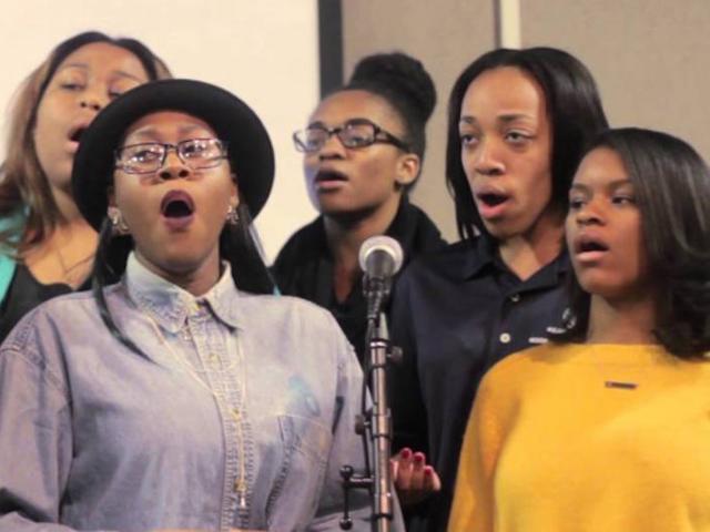 Kean gospel choir rehearsing