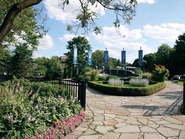 estabrook fountain kean campus