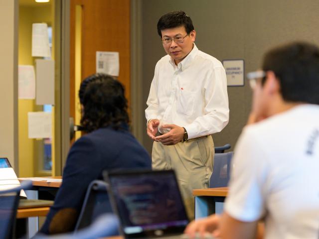 A computer science classroom at Kean