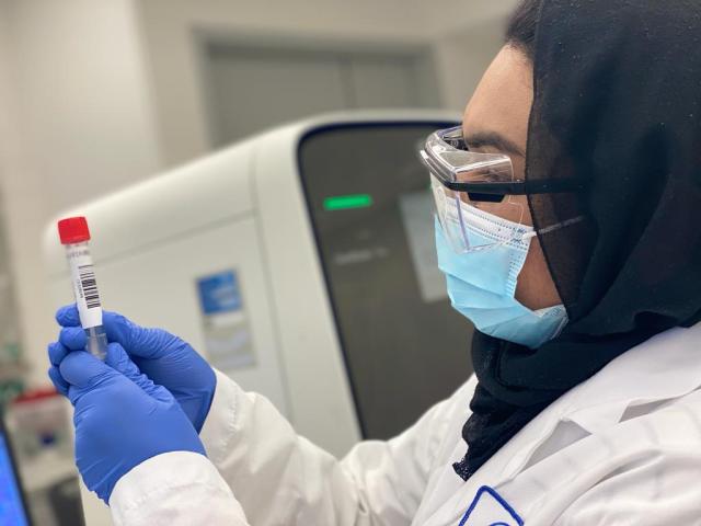 Graduate student Ayesha Hashim is researching COVID-19 variants