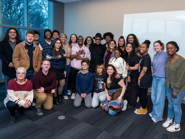 Giancarlo Esposito with Kean University students at Kean