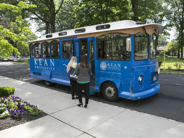 Kean Shuttle Bus 