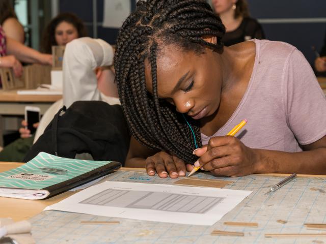 Kean is one of the top interior design schools in NJ.