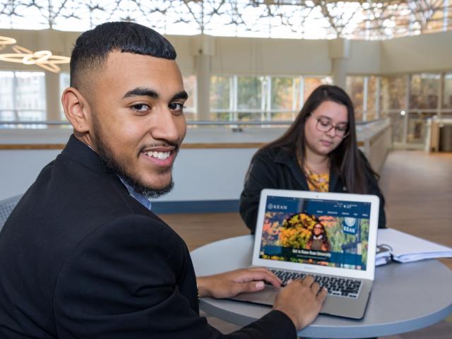 Earn your finance degree at Kean