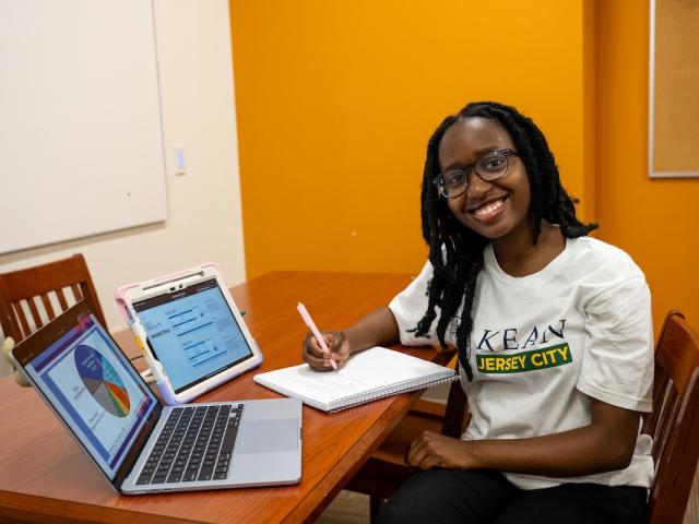 An undergraduate business analytics and data science student