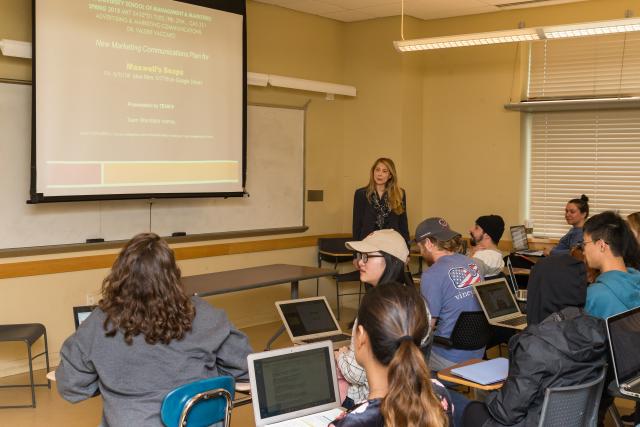 Kean marketing professor Valerie Vaccaro instructs a class. (Kean's Marketing Degree is also available online.)