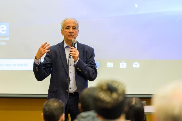 Norman Winarsky, Ph.D., co-inventor of Siri, describes the breakthrough in a lecture at Kean