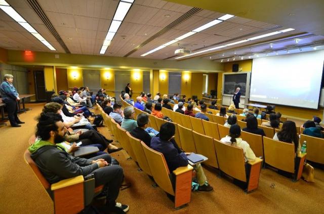 Norman Winarsky, Ph.D., the co-inventor of Siri, gave a lecture at Kean.