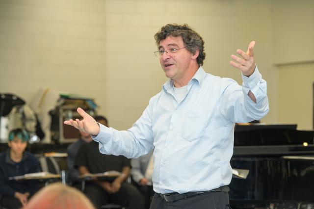 Gerald Wirth, artistic director and president of Vienna Boys Choir, worked with Kean's Concert Choir