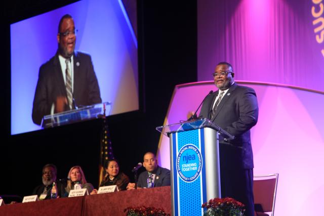 Repollet speaks at NJEA