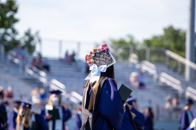 Grad cap