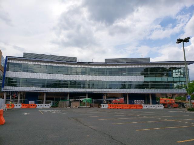 Photo of Hennings Science Research Wing May 29 2020