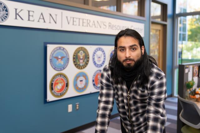Kean senior Edgar Arauz works as a peer mentor with student veterans