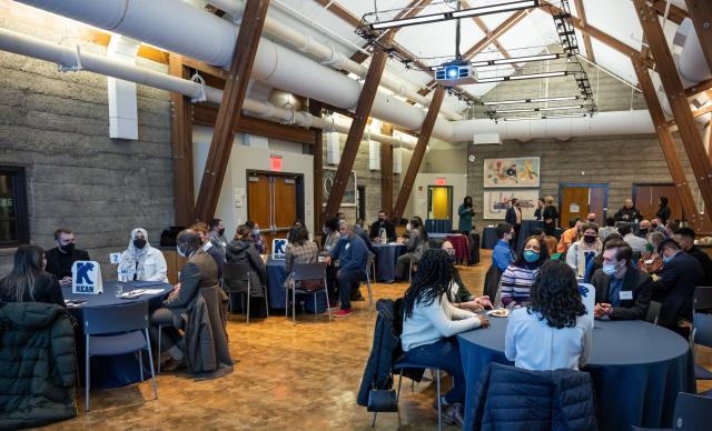 Kean alumni and students took part in a speed networking event