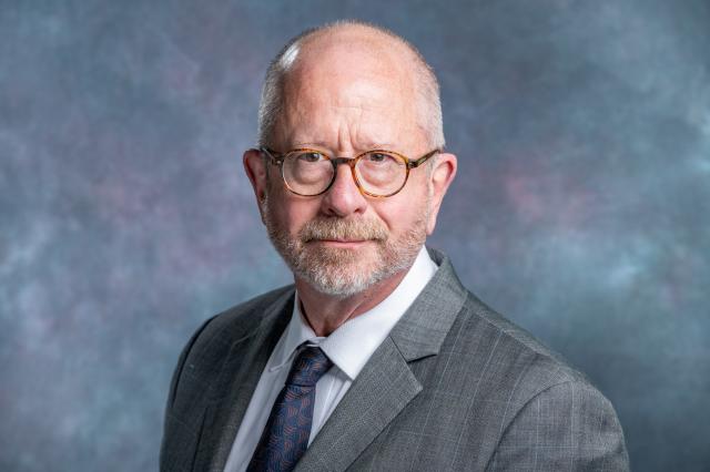 Professional headshot of Kean Provost and Senior VP for Academic Affairs David Birdsell Ph.D.