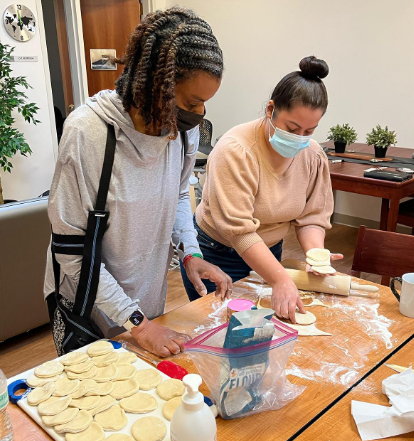 Occupational therapist and client preparing to bake cookies together in the Kean OT Community Cares Clinic