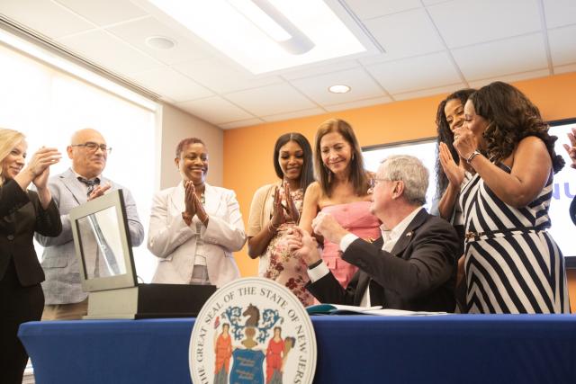 New Jersey Maternal Infant Health Innovation Authority bill signing