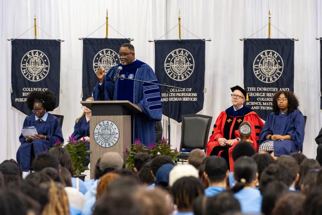 President Repollet addressing the freshmen at convocation