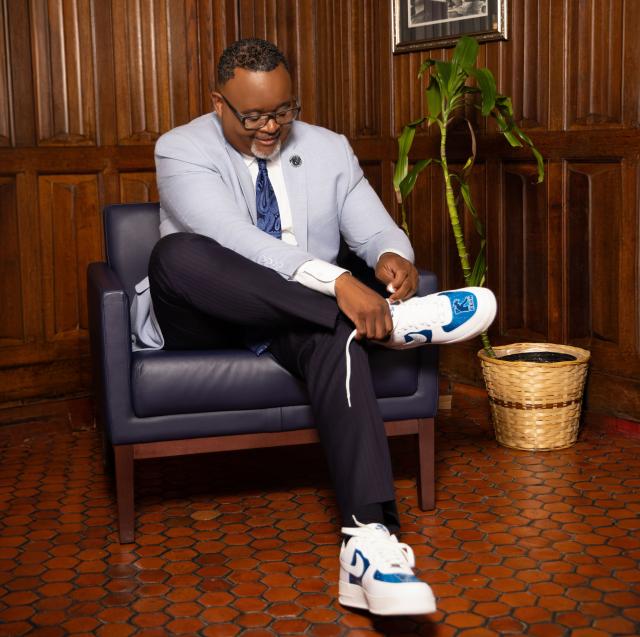 Dr. Lamont O. Repollet