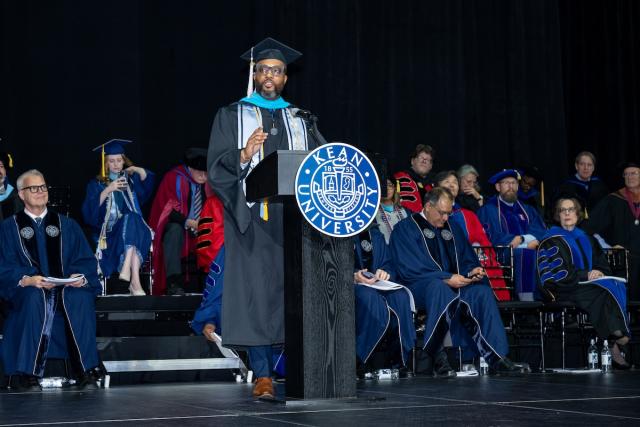 2025 Graduate Student with Distinction 