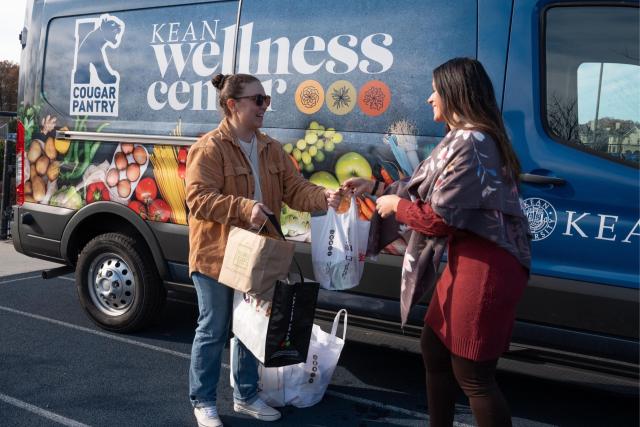 Kean's Annual Turkey Trot collected donations for students and families in need