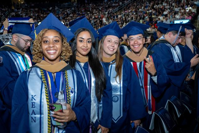 Kean Grads
