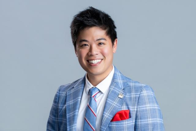 Dr. Alexander Bui