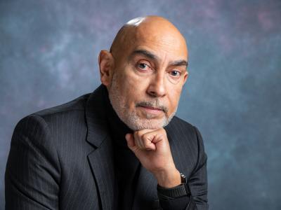 Kean Professor Luis Martinez